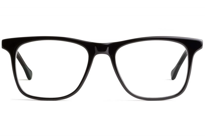 What are the Best Glasses for an Oval Face?